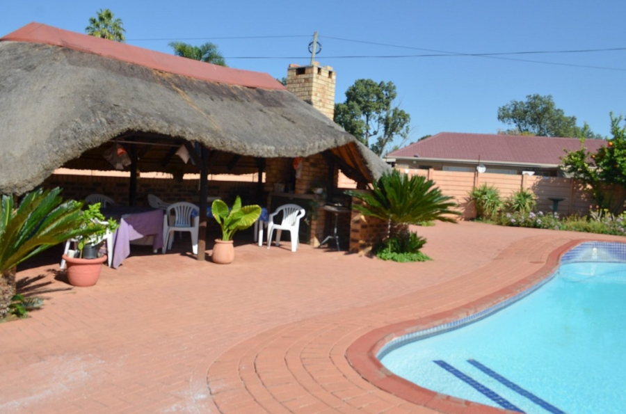 3 Bedroom Property for Sale in Stilfontein Ext 4 North West